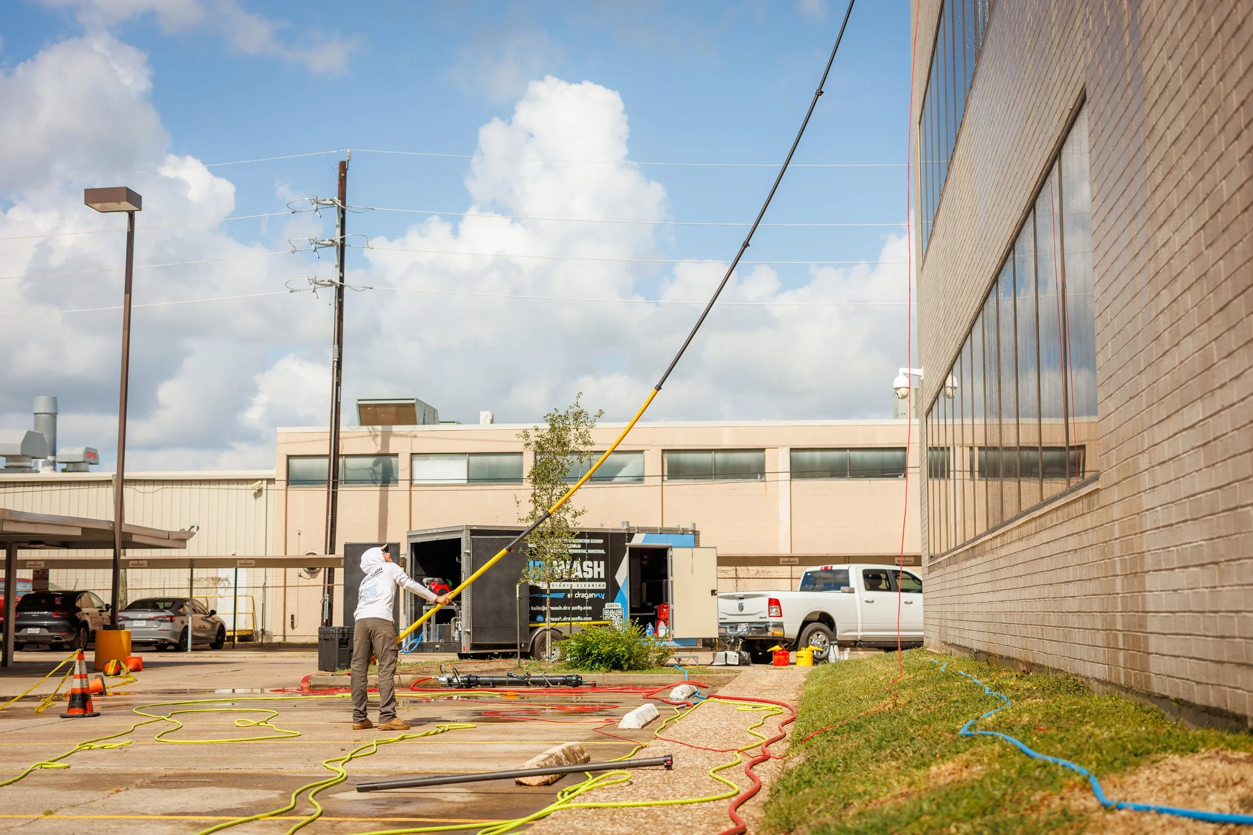 8.6.2026-Airwash-By-Draganfly-Drone-Pressure-Wash-Demonstration-Web-Steven-Pedini-Photography-10-AH2A2316.jpg