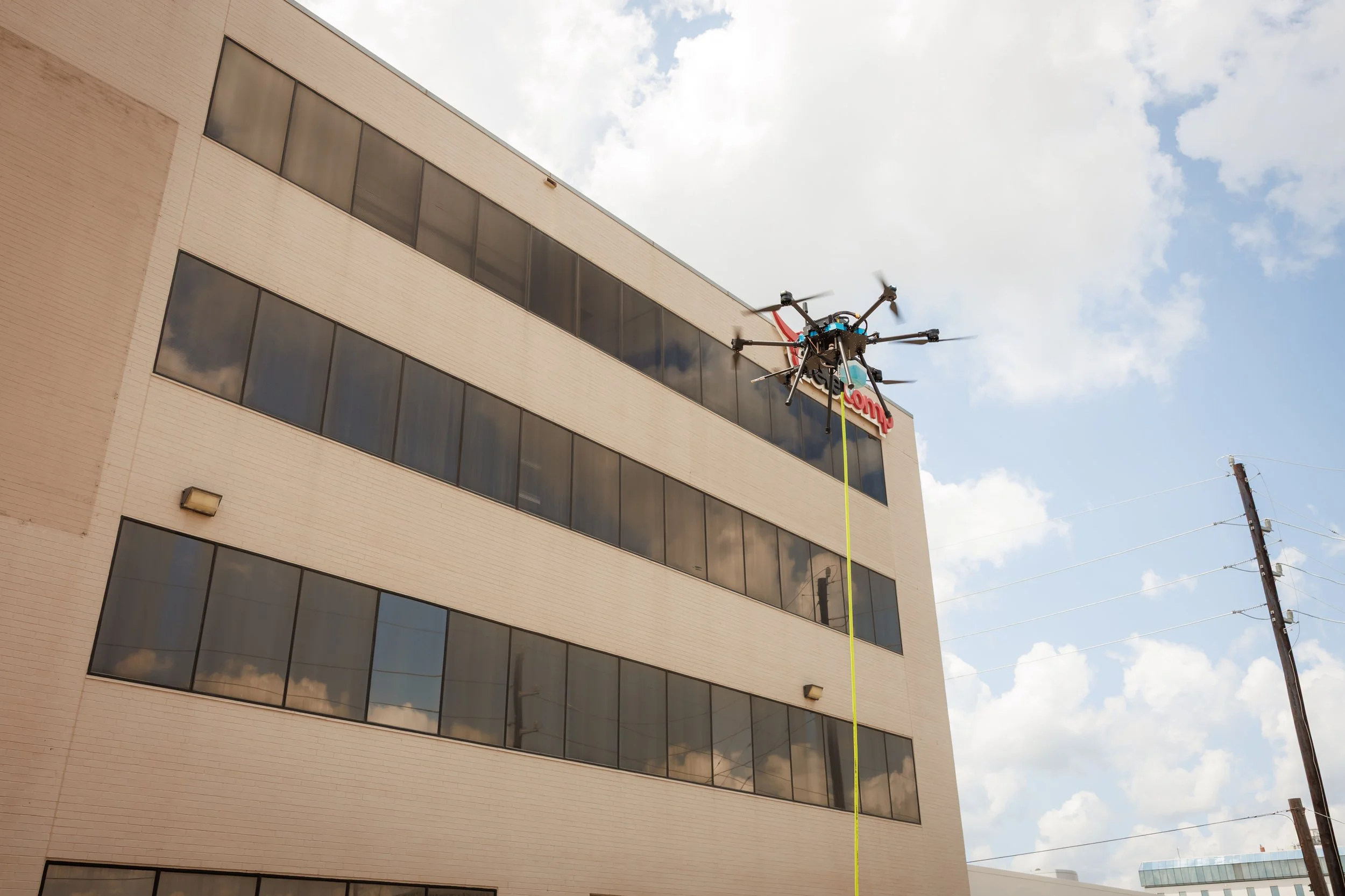 8.6.2026-Airwash-By-Draganfly-Drone-Pressure-Wash-Demonstration-Web-Steven-Pedini-Photography-177-AH2A2844.jpg