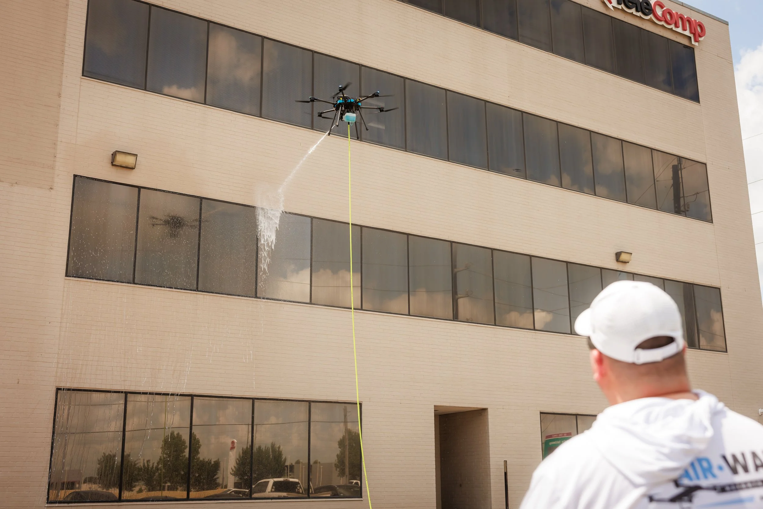 8.6.2026-Airwash-By-Draganfly-Drone-Pressure-Wash-Demonstration-Web-Steven-Pedini-Photography-180-AH2A2851.jpg