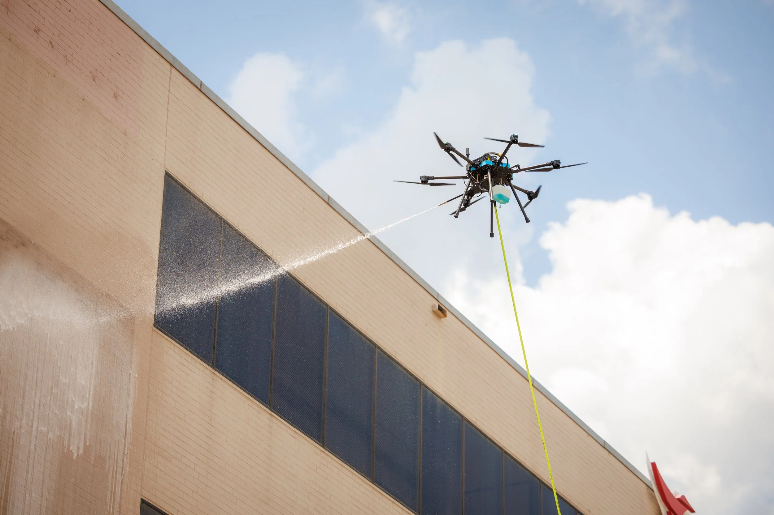 8.6.2026-Airwash-By-Draganfly-Drone-Pressure-Wash-Demonstration-Web-Steven-Pedini-Photography-197-AH2A2902.jpg