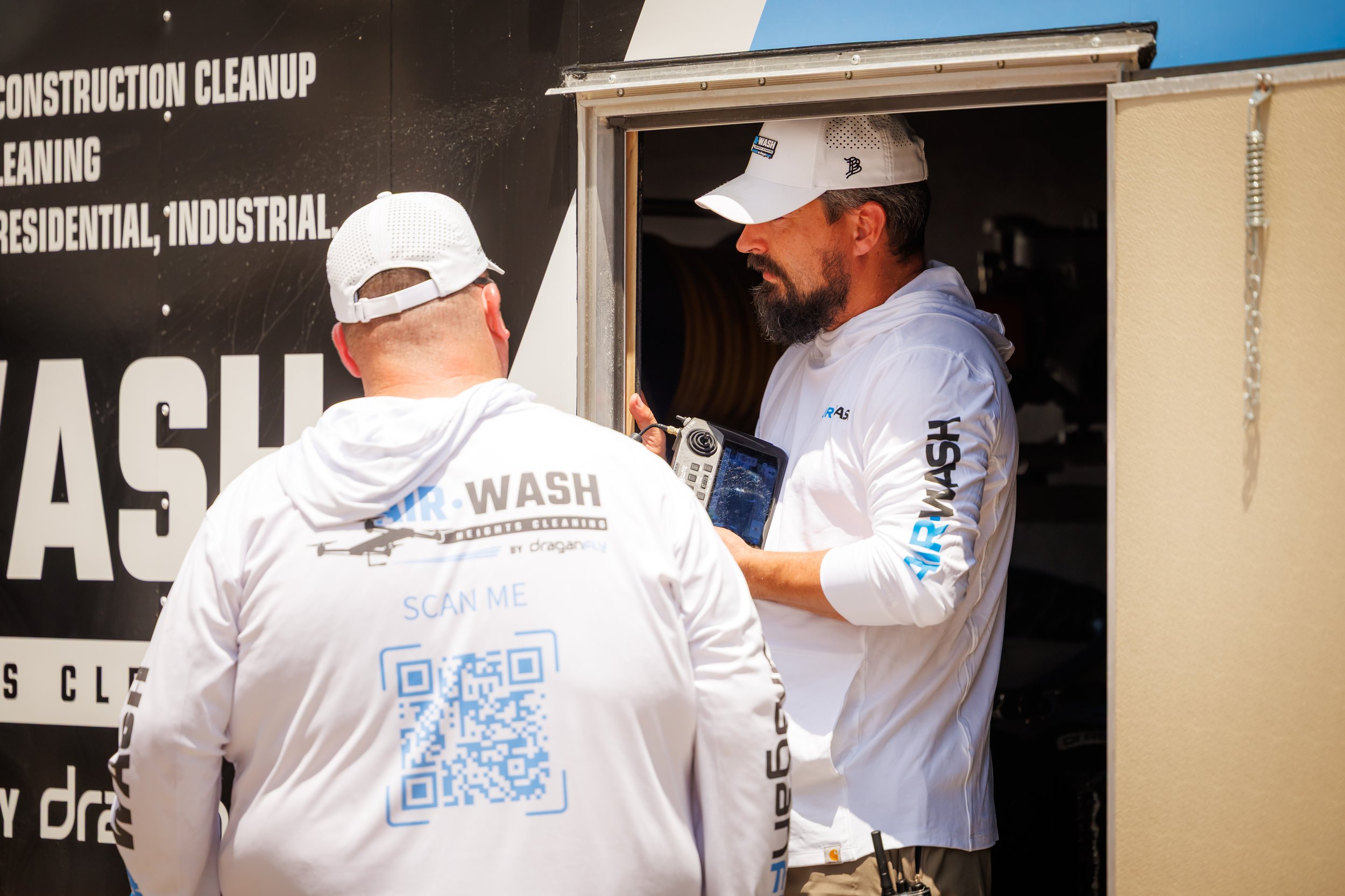 8.6.2026-Airwash-By-Draganfly-Drone-Pressure-Wash-Demonstration-Web-Steven-Pedini-Photography-204-AH2A2939.jpg