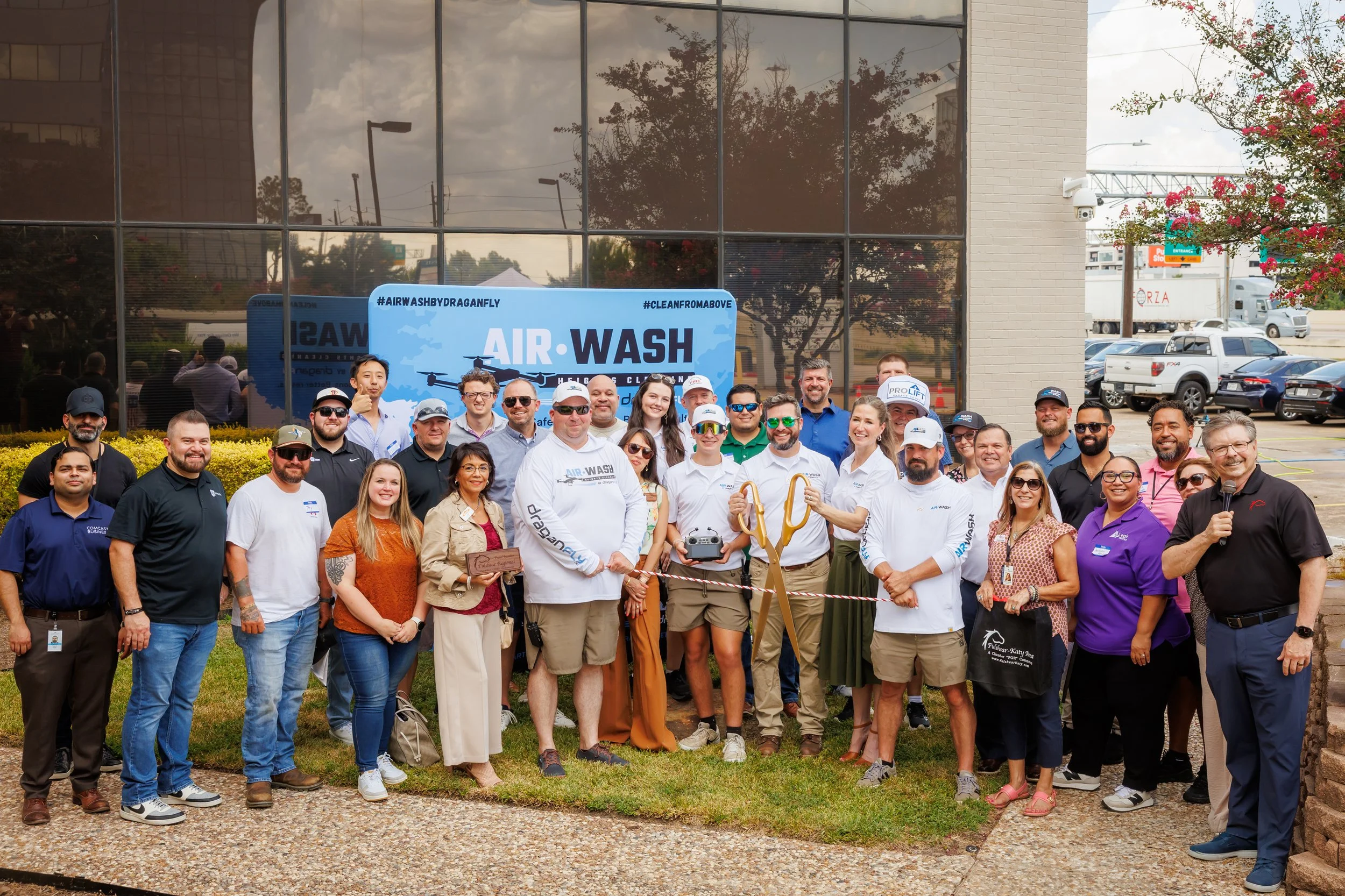8.6.2026-Airwash-By-Draganfly-Drone-Pressure-Wash-Demonstration-Web-Steven-Pedini-Photography-225-AH2A3005.jpg