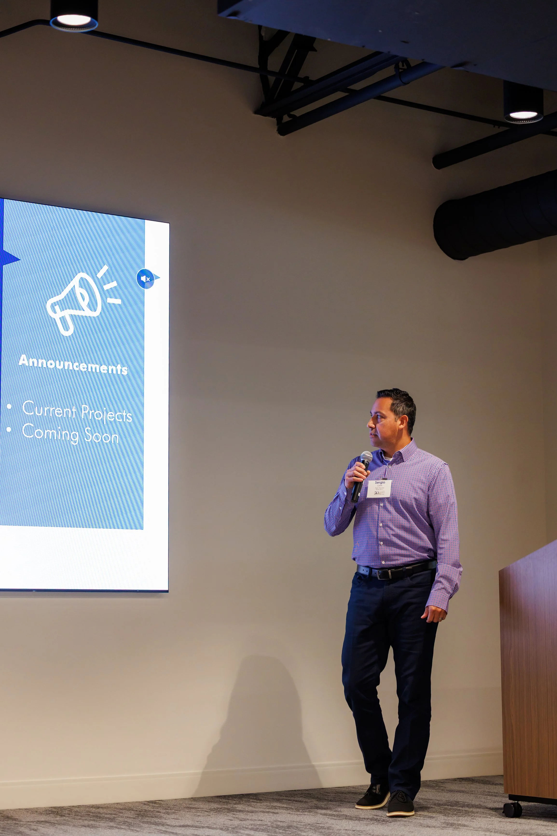 8.28.2026-David-Weekley-Homes-August-Division-Meeting-Web-Steven-Pedini-Photography-266-8Y2A7162.jpg