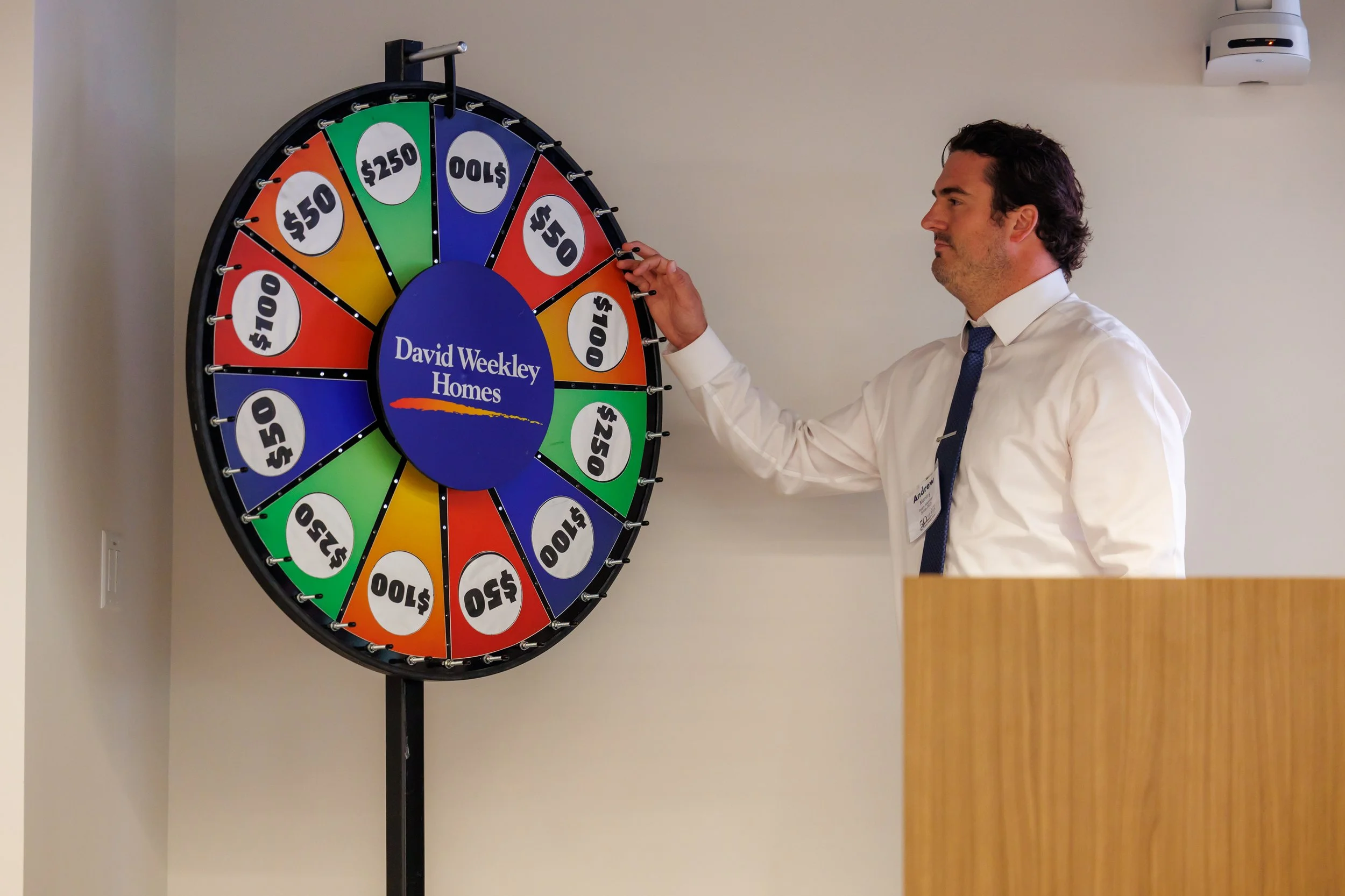 8.28.2026-David-Weekley-Homes-August-Division-Meeting-Web-Steven-Pedini-Photography-359-8Y2A7322.jpg