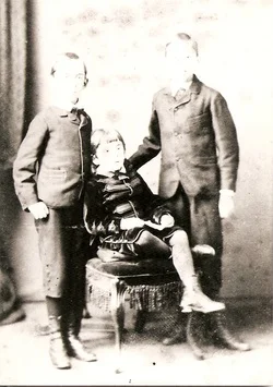 Winney boys (l-r):  Albert Edward, Sydney George &amp; Walter Henry Winney