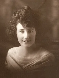Marie Campbell (later Winney)