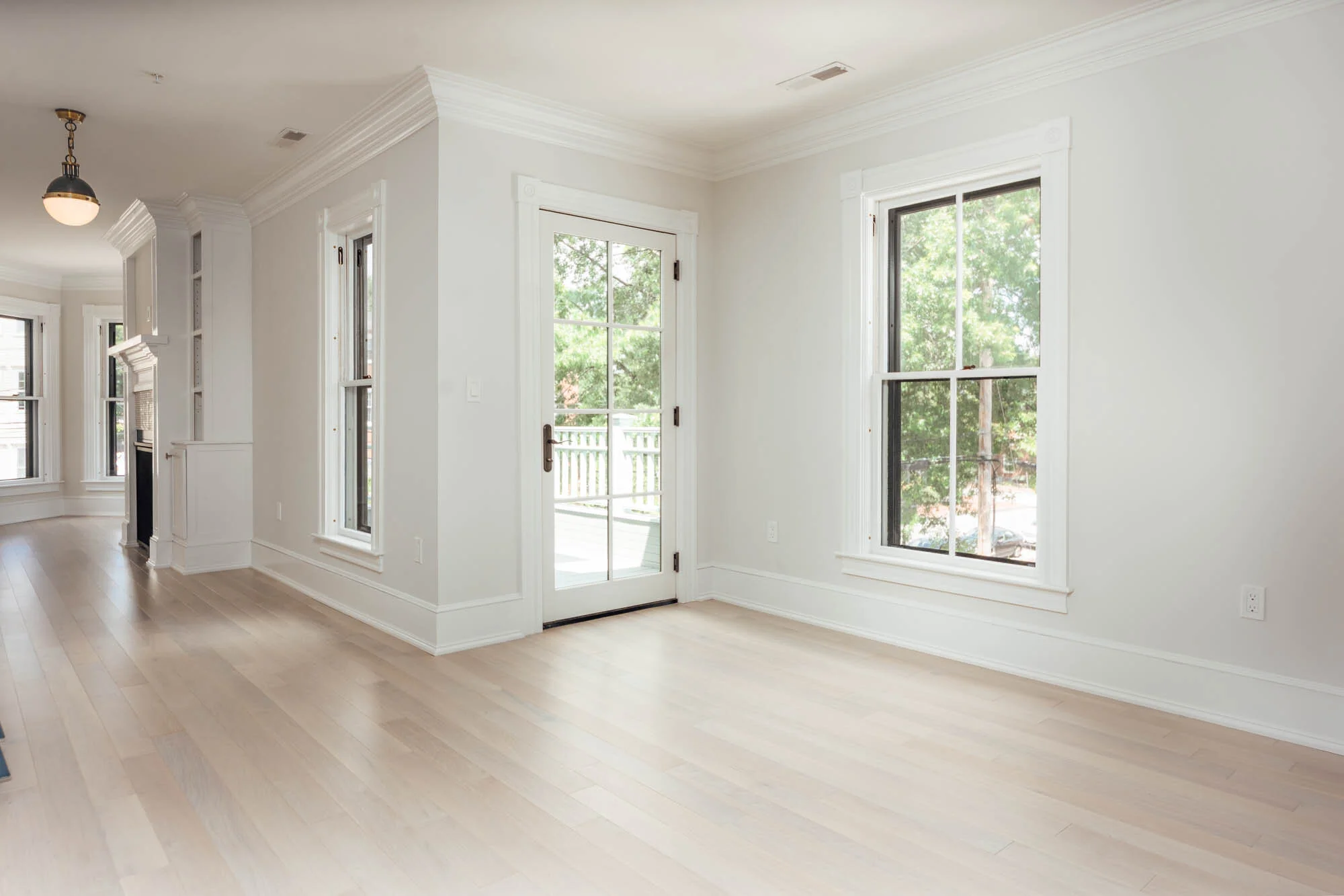 97-98 State St Floor 2-18.jpg