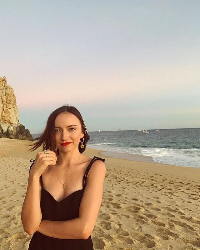 See ya next year Cabo ✨ .
.
.
.
.
.
.
.⠀⠀ ⠀⠀ ⠀⠀
#cabosanlucasmexico #atsunset #beachlook #popofred #betterbeauty #oceanviews #dontwanttoleave