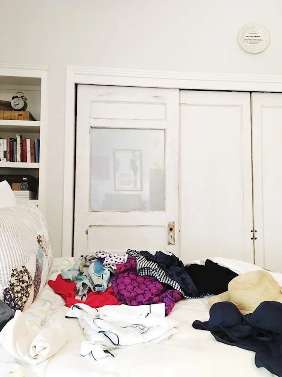 Capsule Wardrobe.jpg