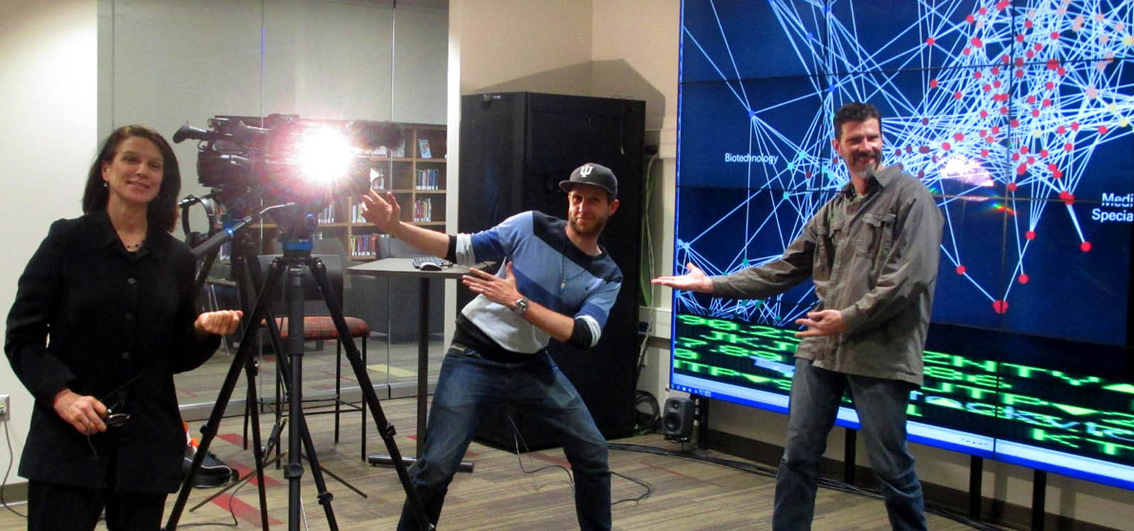 Shooting a mock-up of an animated Data viz and shooting some test footage. This project was with Indiana University's School of Informatics, Computing & Engineering (IU SICE) and Dr. Katy Börner.