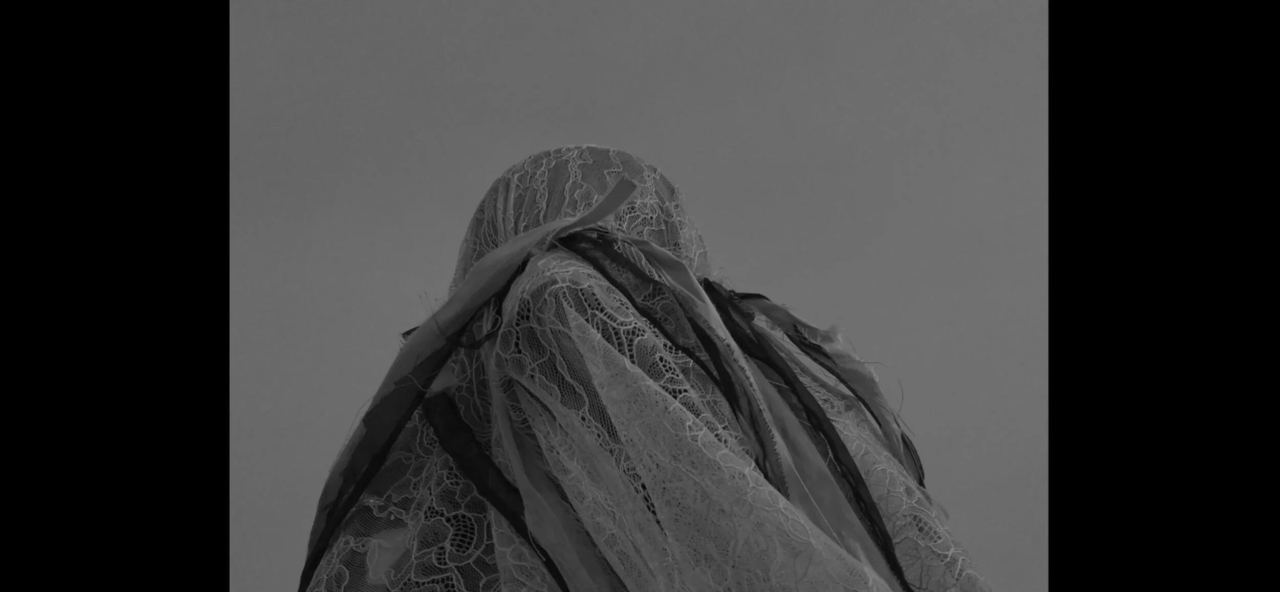A MIRROR AND A MUSE : short film