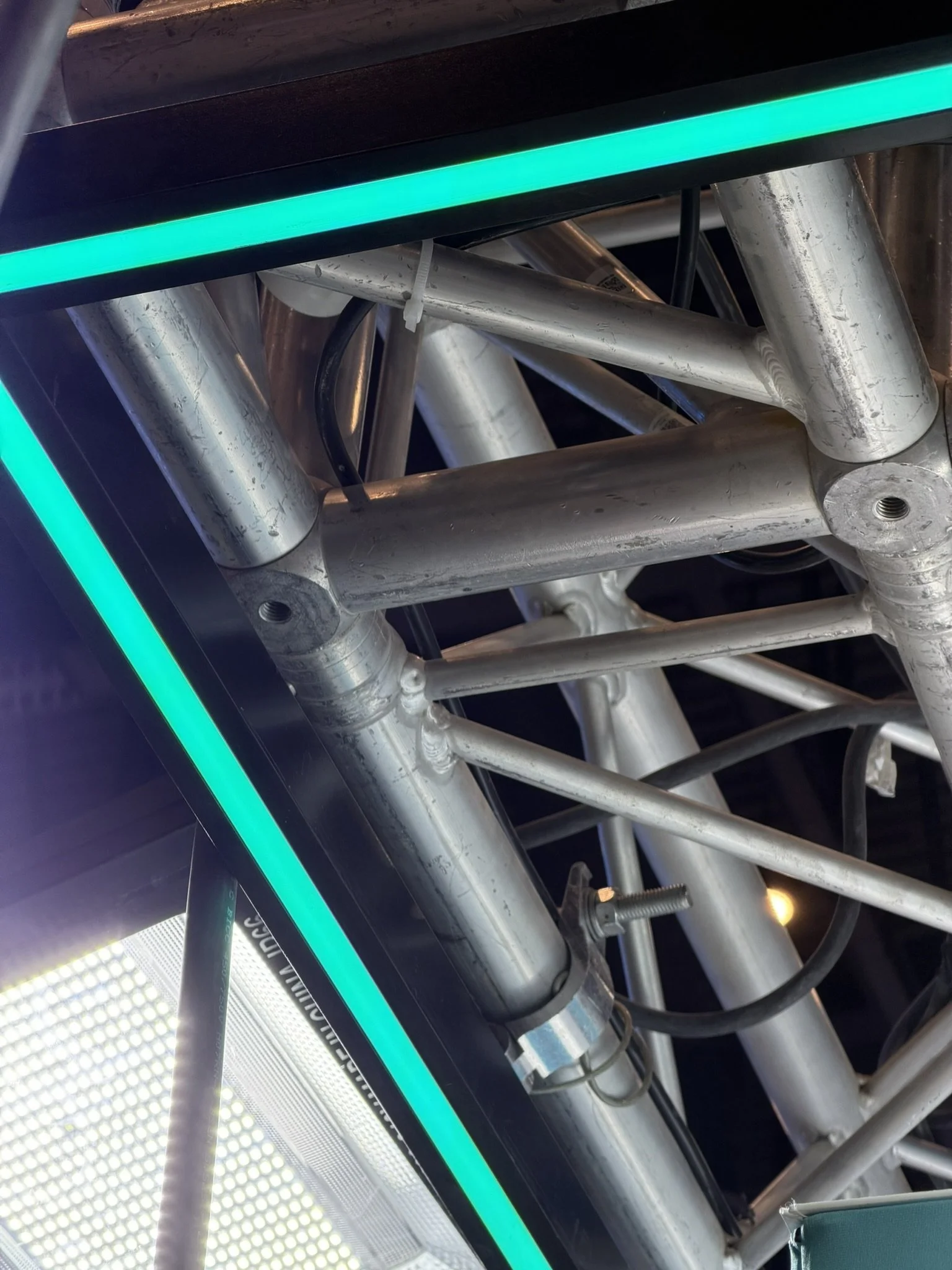 원하는 색상 말만 하세요 ! 