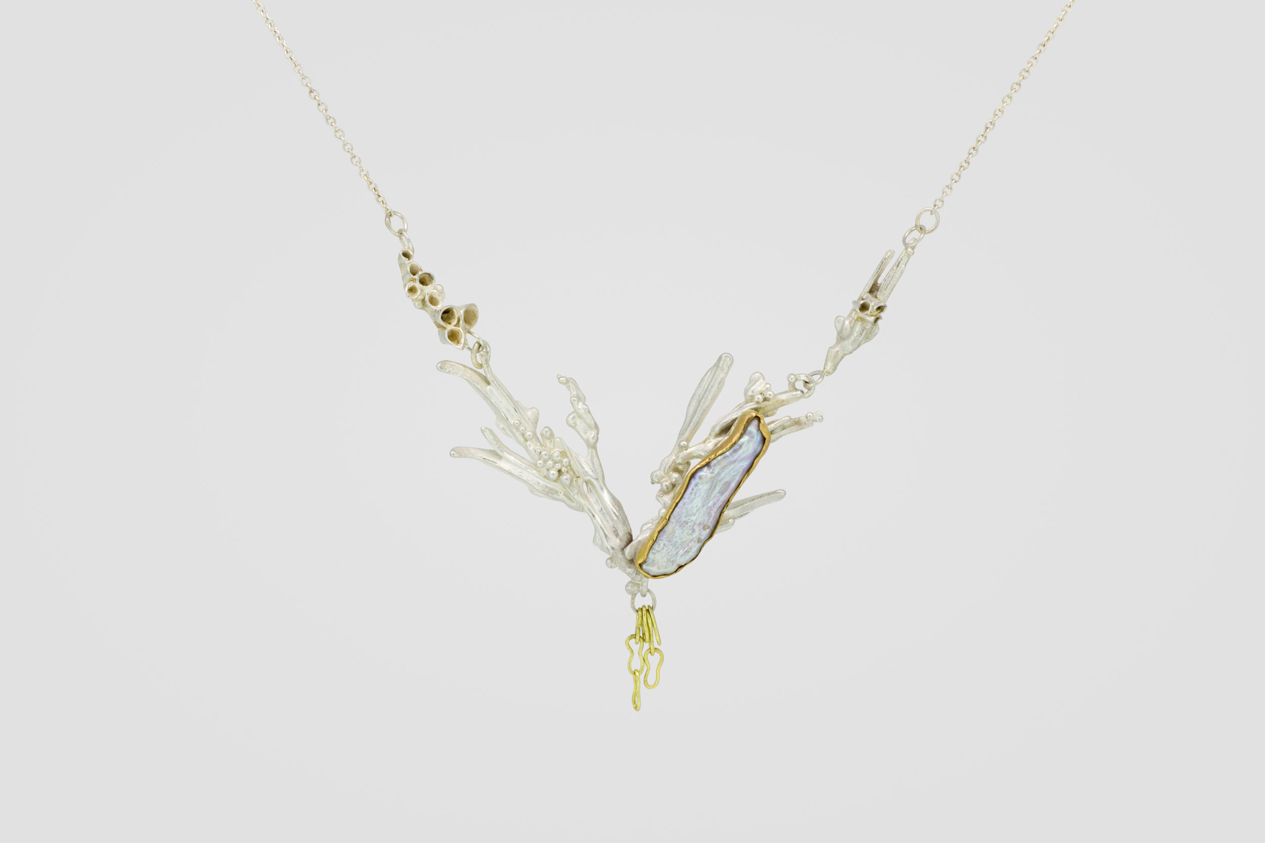 Molten Pearl Necklace_Front.jpg