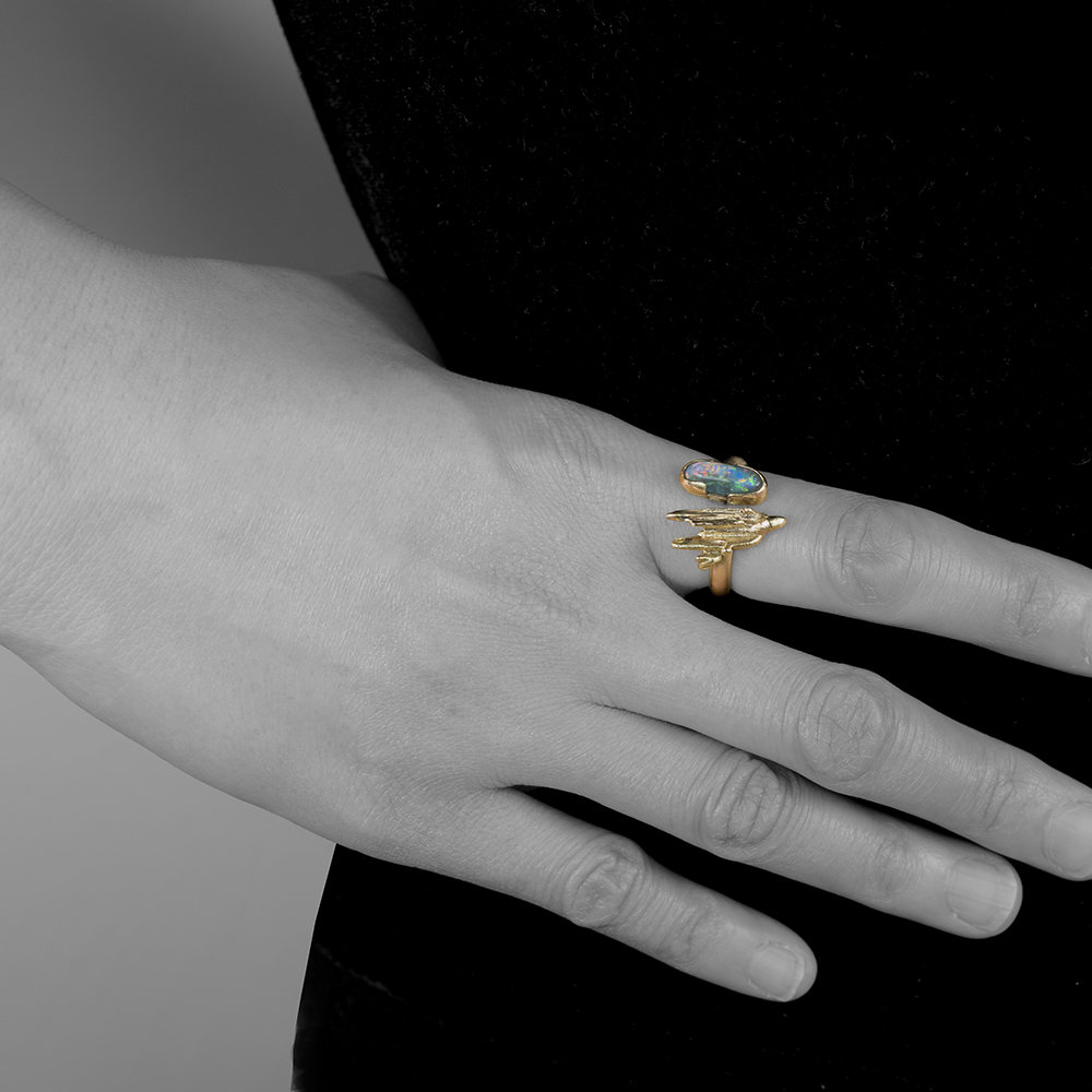 Opal-Comet-Ring_Model.jpg