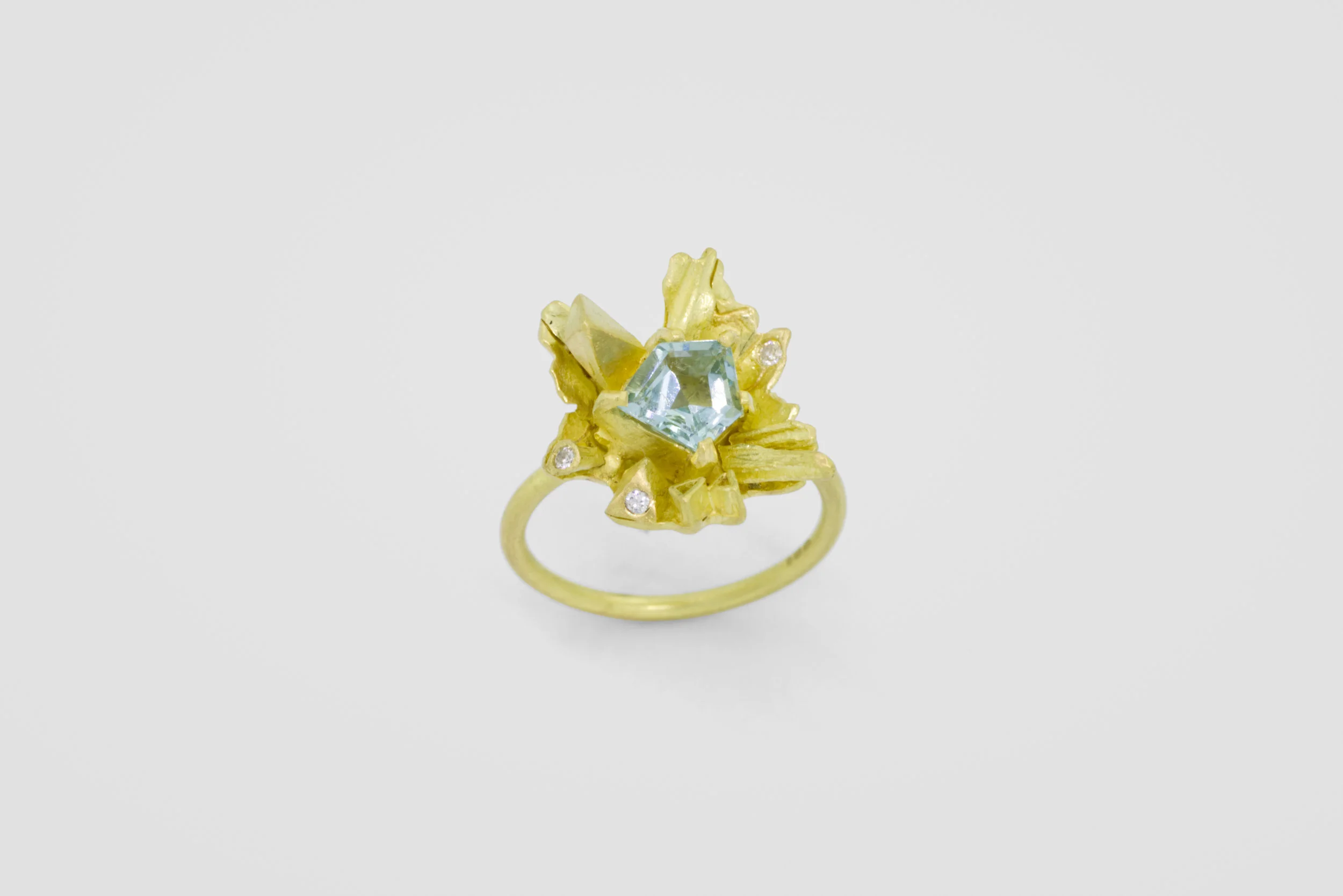 Floregeo Aquamarine Ring_Top.jpg
