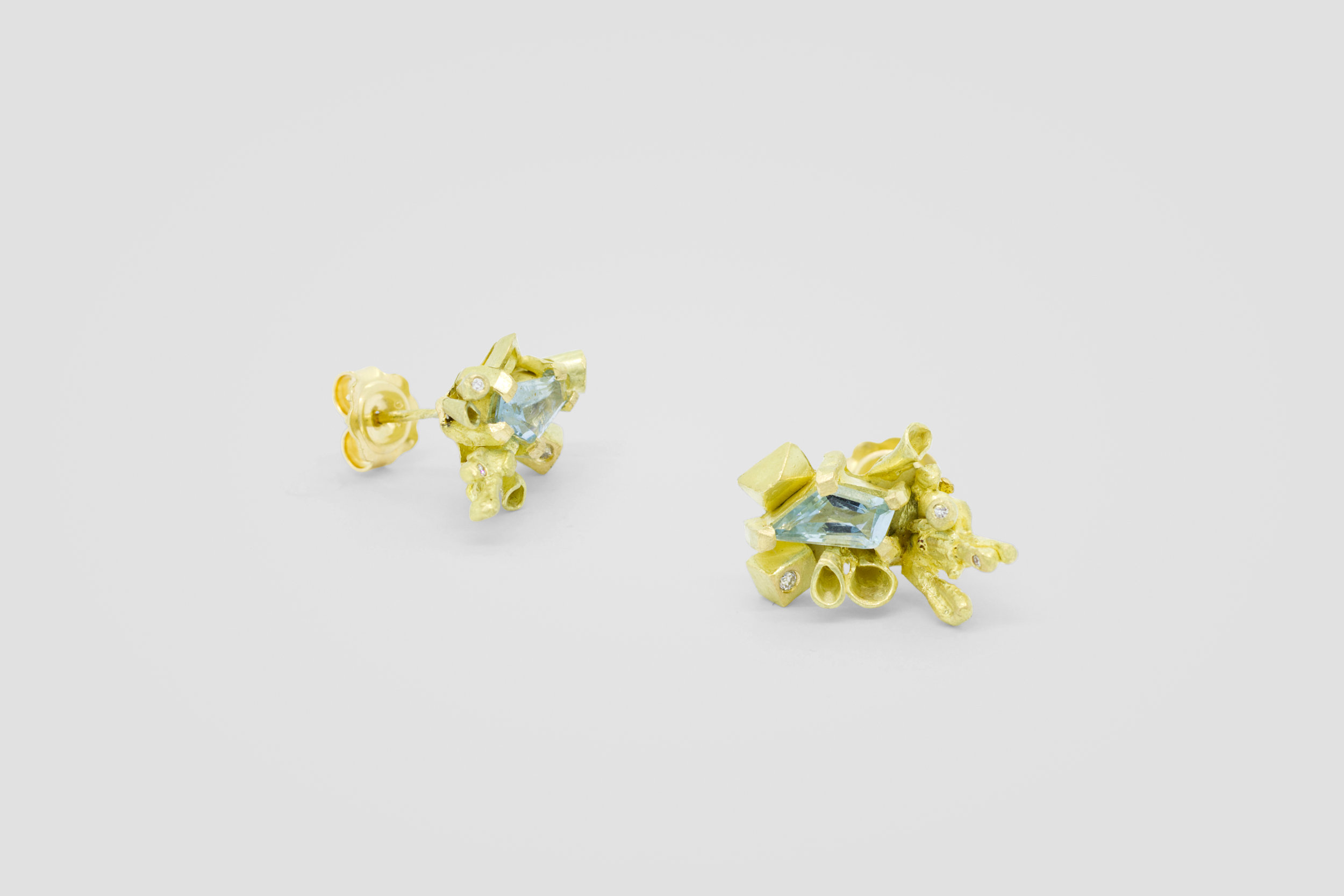 Floregeo Aquamarine Gold Earrings_Flat.jpg