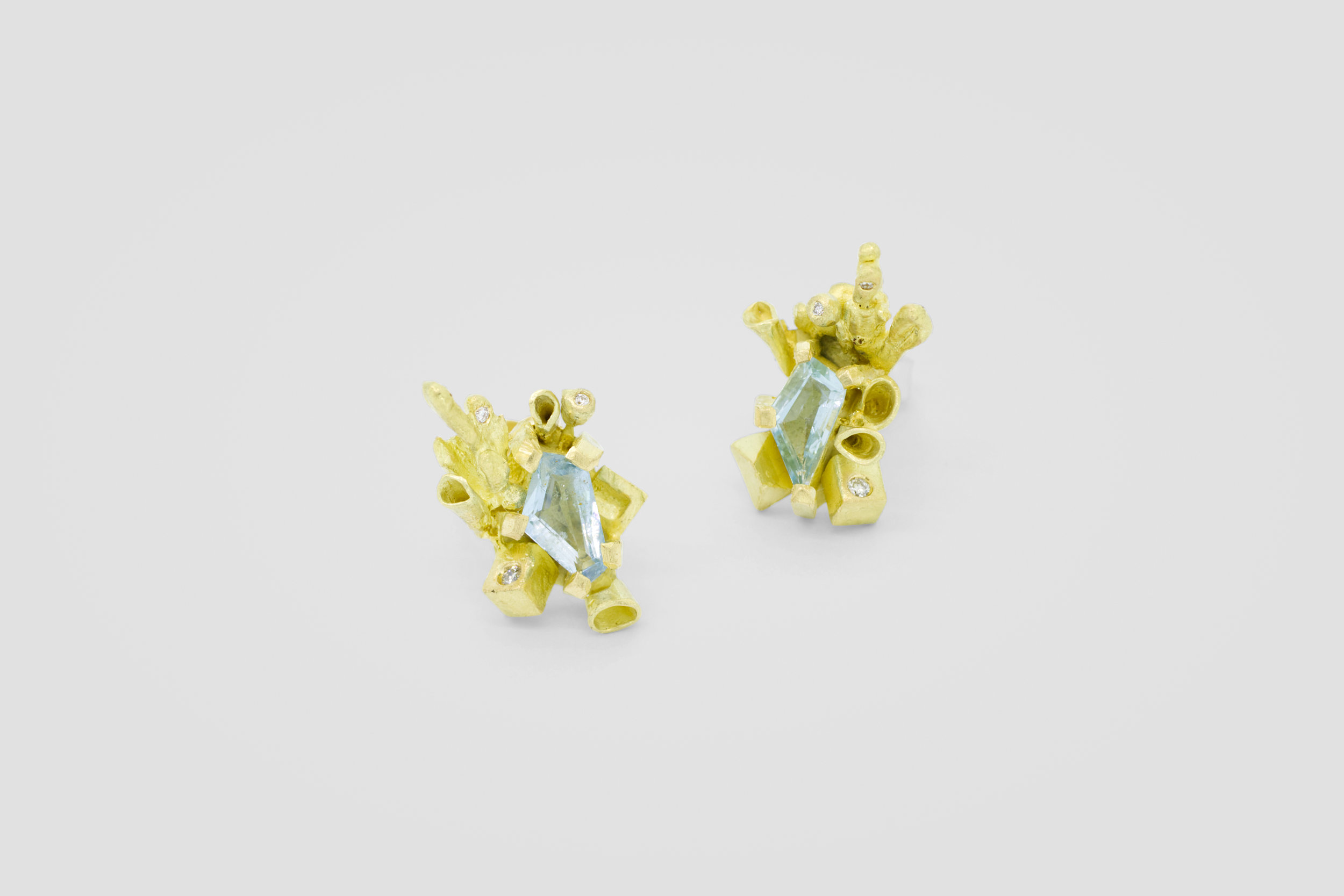 Floregeo Aquamarine Gold Earrings_Main.jpg
