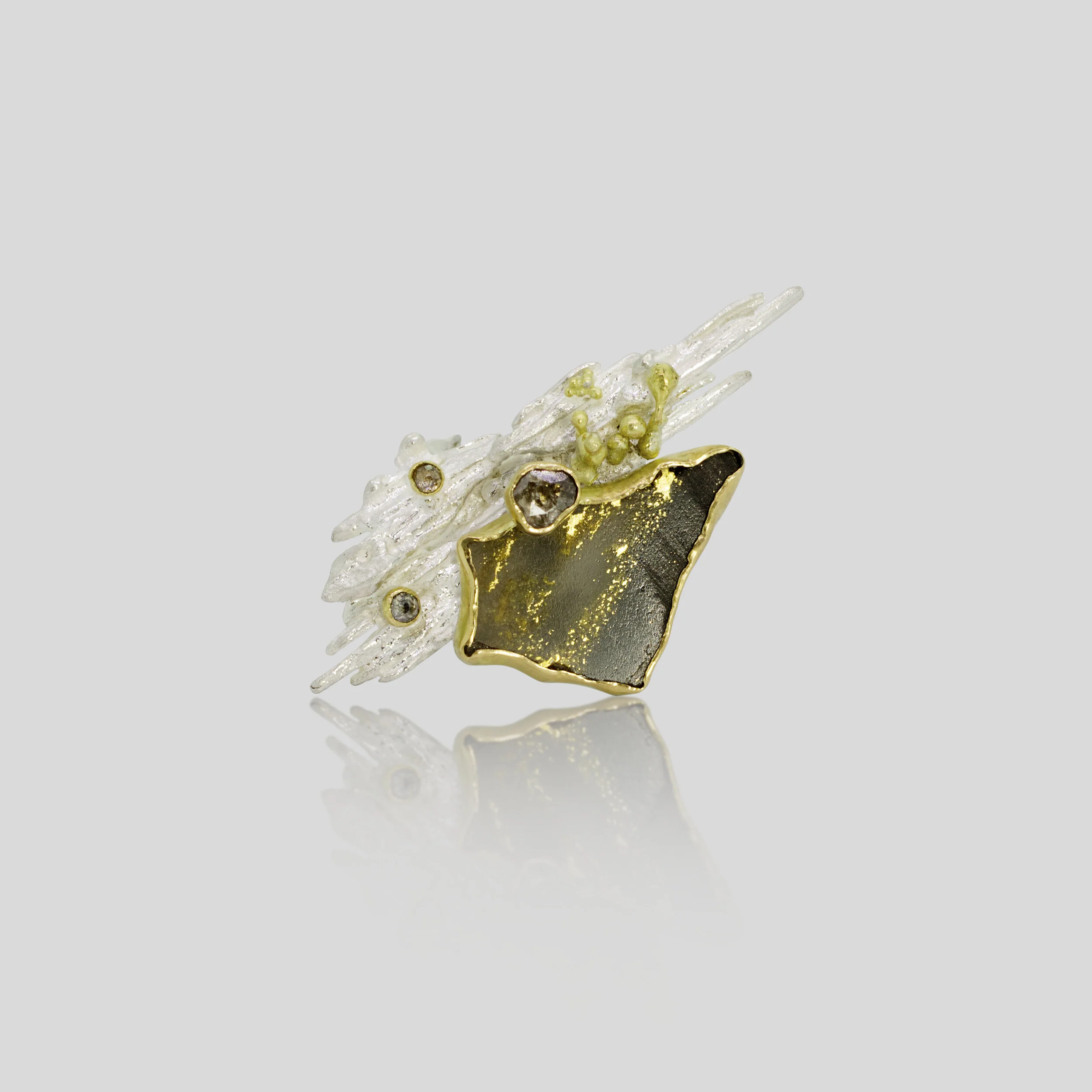Geyser Ring_Front.jpg