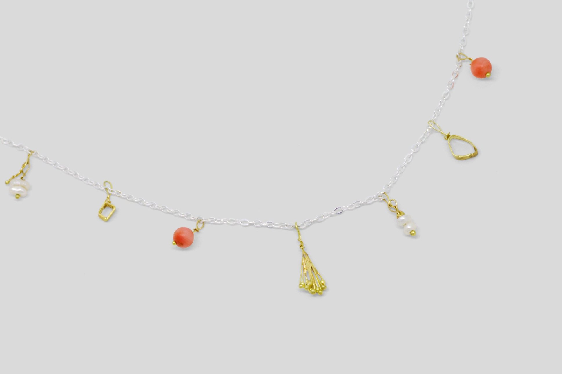 Bibelo+Coral+Necklace_Main.jpg
