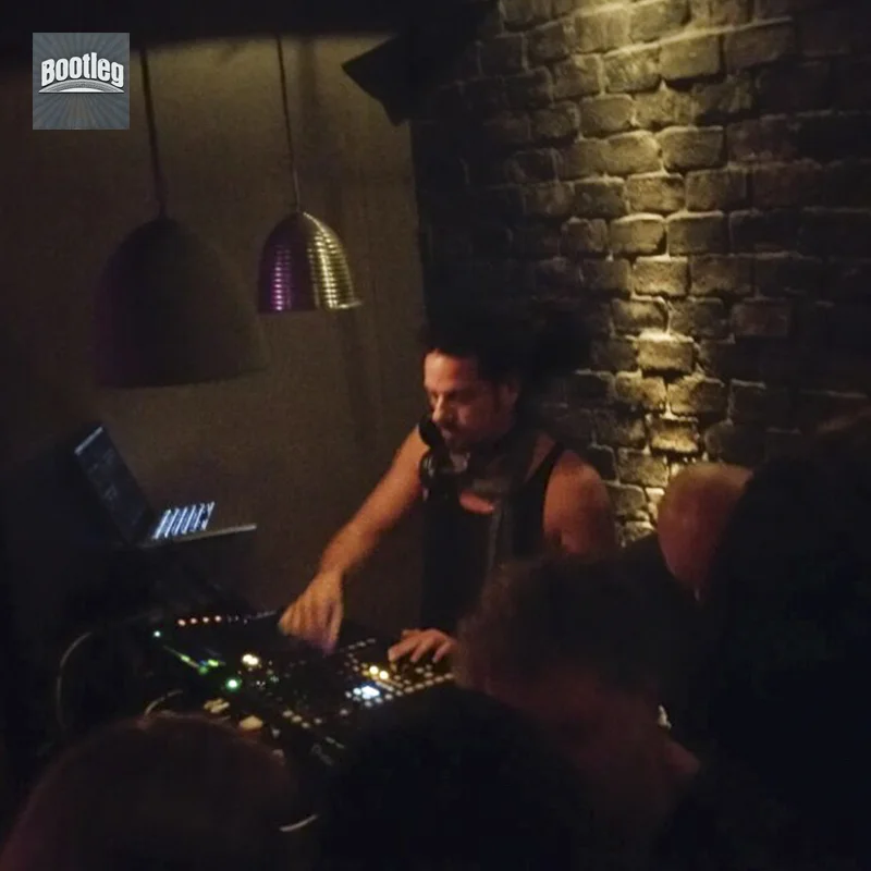 DC@Bootleg.jpg