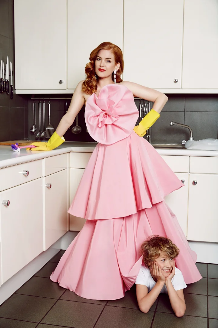 Isla-Fisher-01.jpg