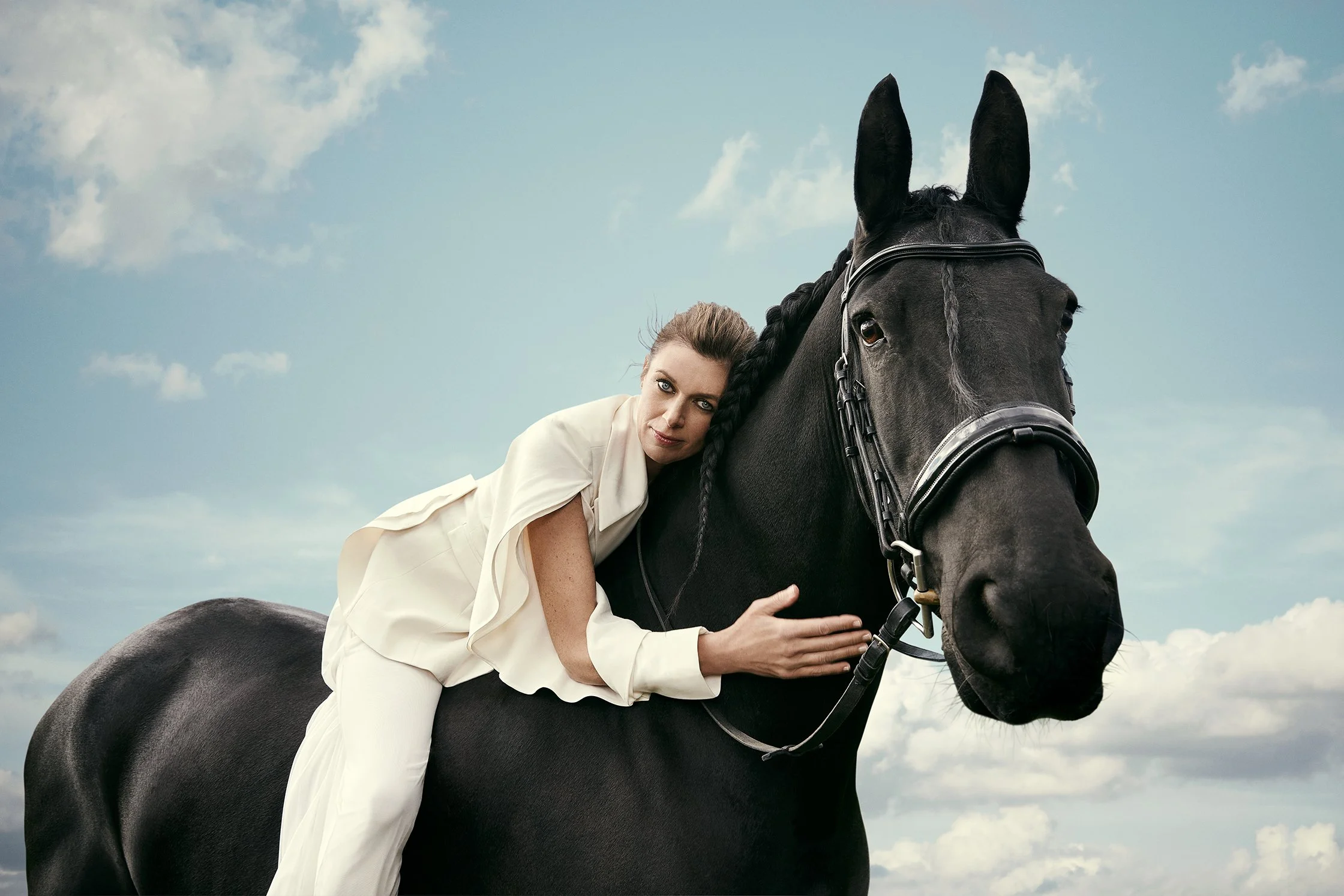 CLAUDIA HARRISON_SHOT_03_0298LOW.jpg