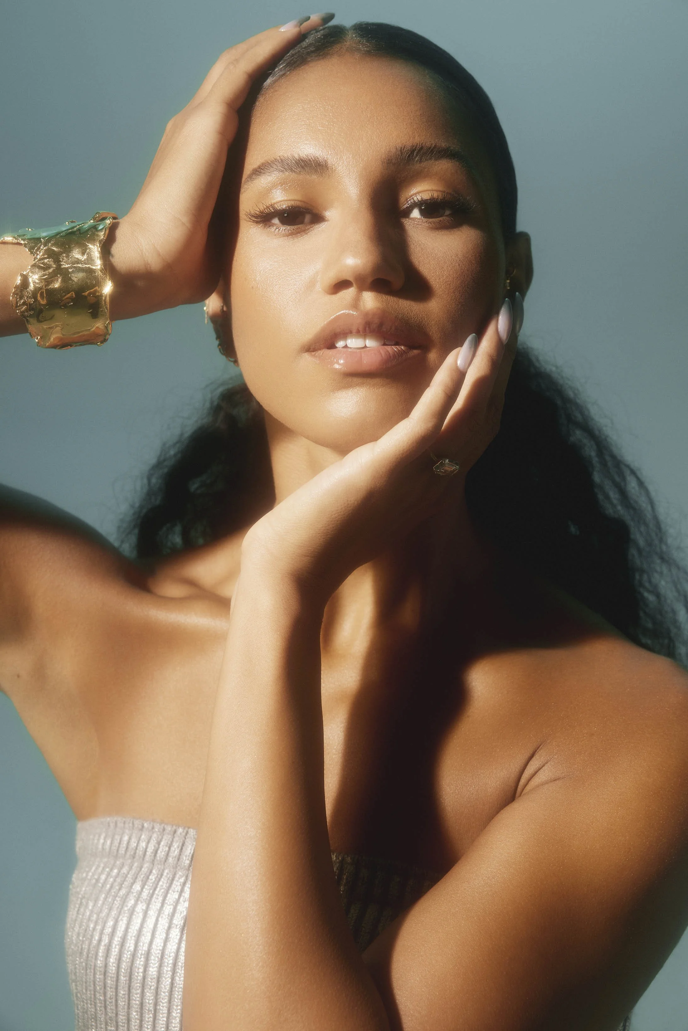 Zoe McConnell_RT_YOU - VICK HOPE_SHOT_03_0149LOW.jpg