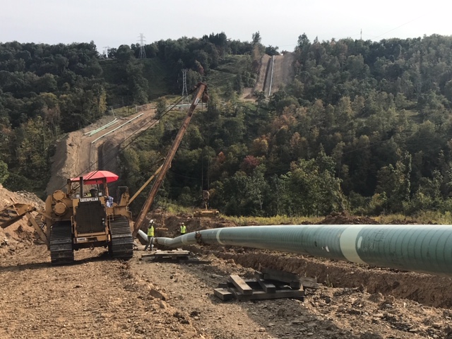 Pipeline lowering in.JPG