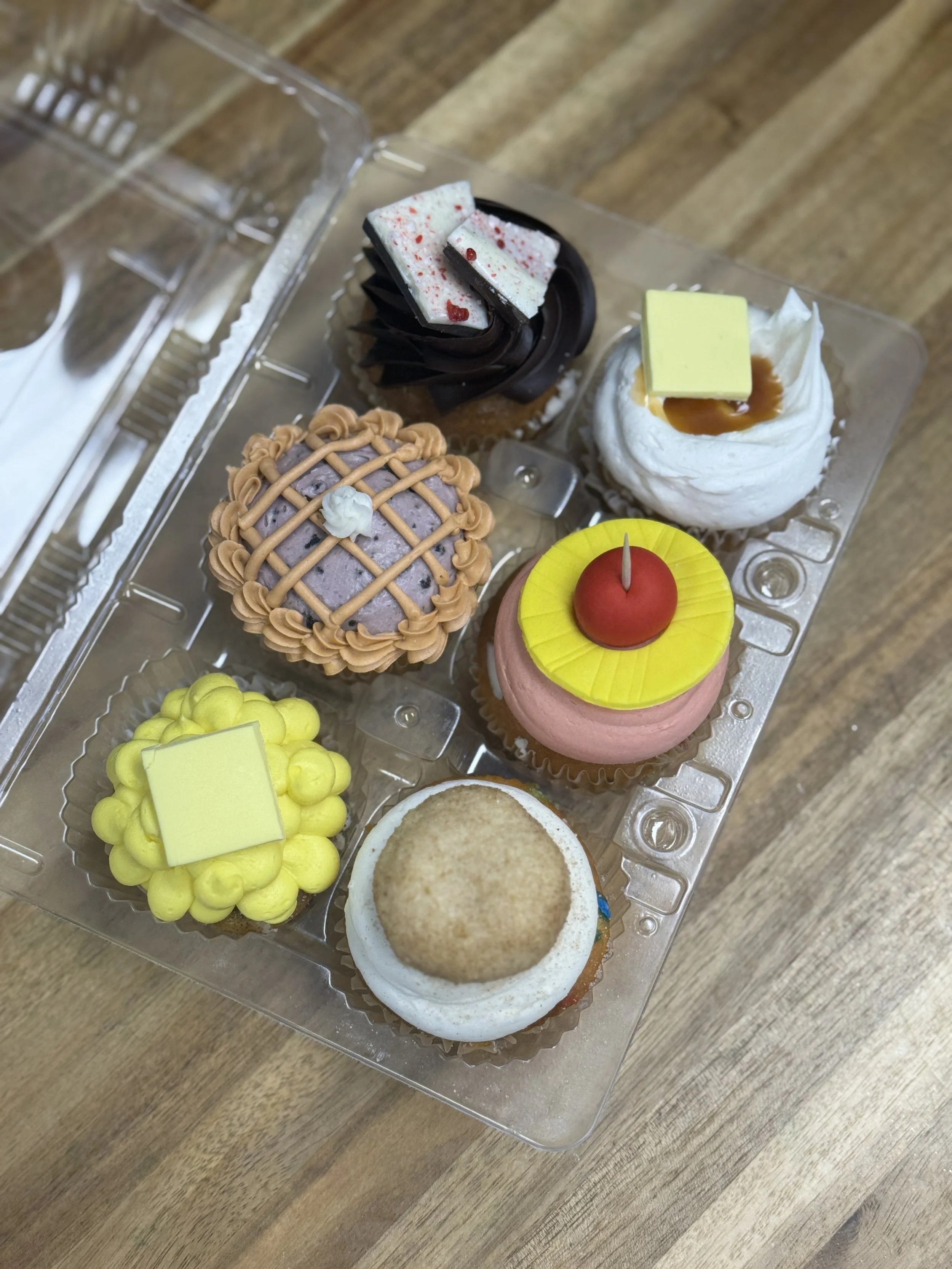 CHRISTMAS DINNER CUPCAKES