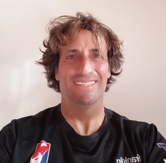 Nacho_kitesurf_Tarifa_Kiteobsession.jpg