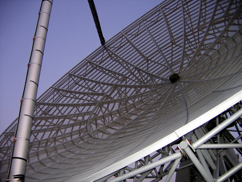 The 40-foot diameter telescope, up close