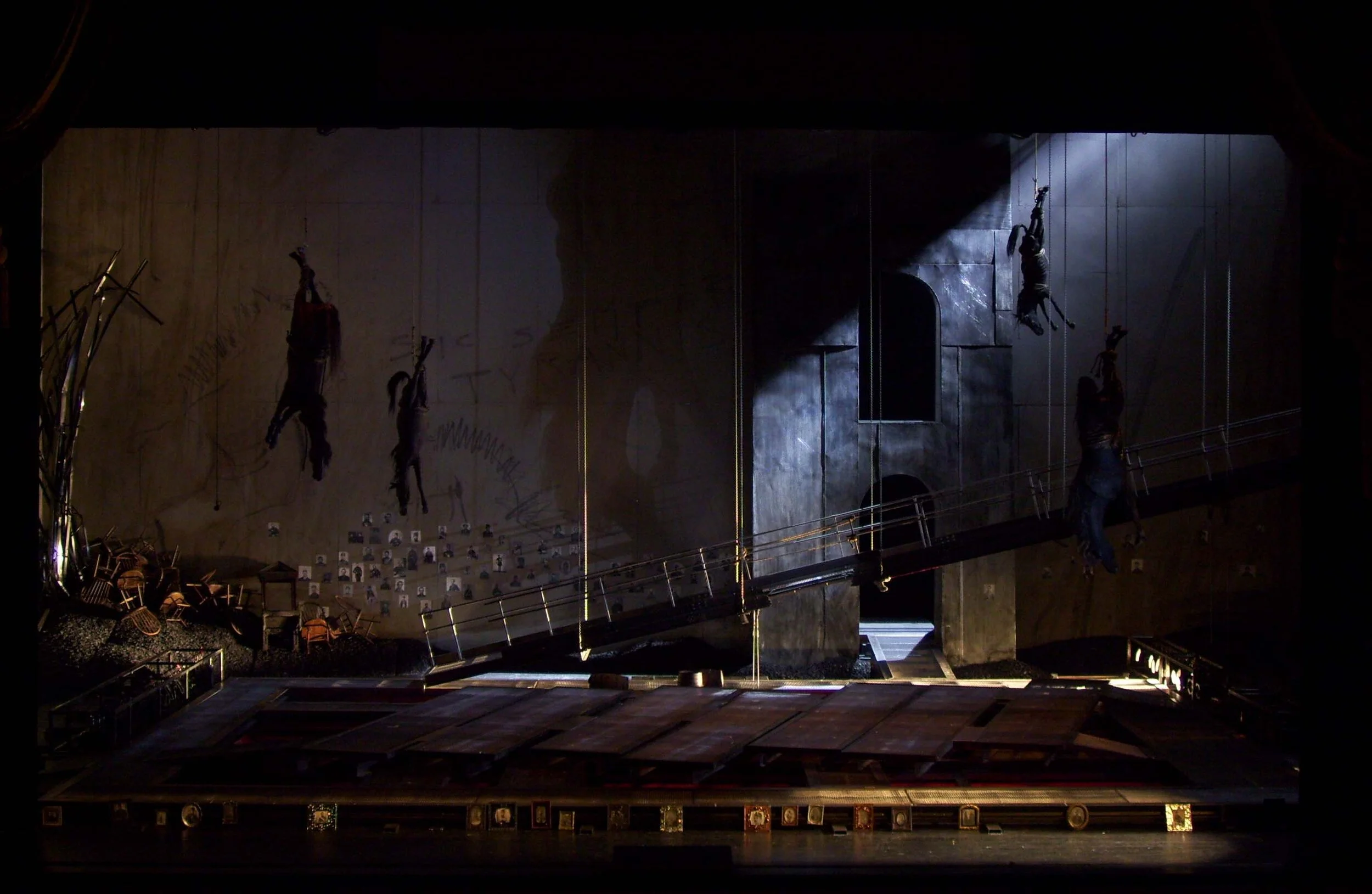 Appomattox - Libretto by Christopher Hampton, composed by Philip Glass, directed by Robert Woodruff for San Francisco Opera