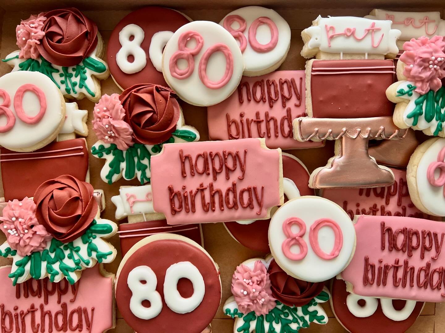 Floral birthday cookies 🥰