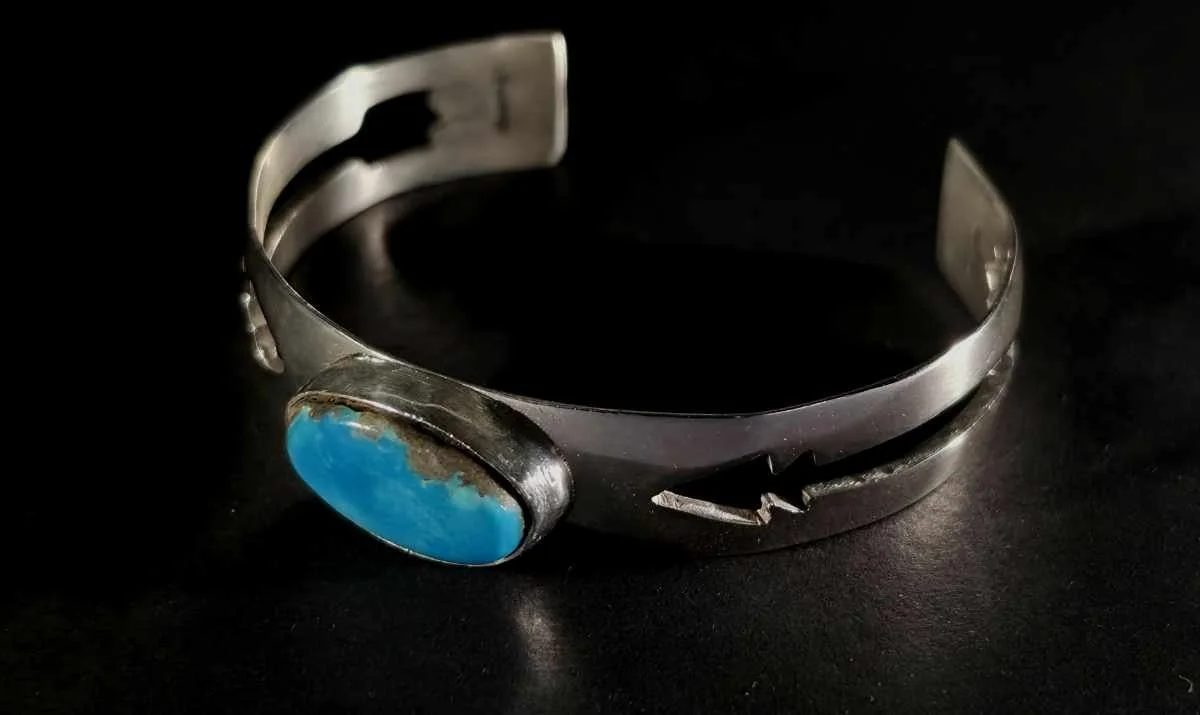ArrowCuff.jpg