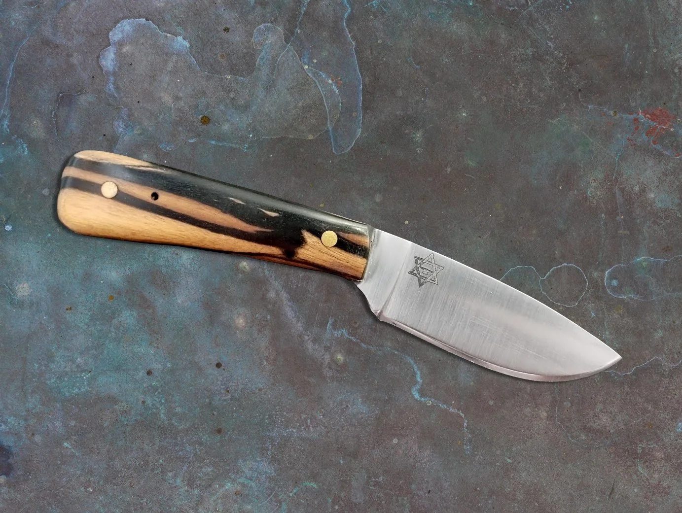 Knife21.jpg