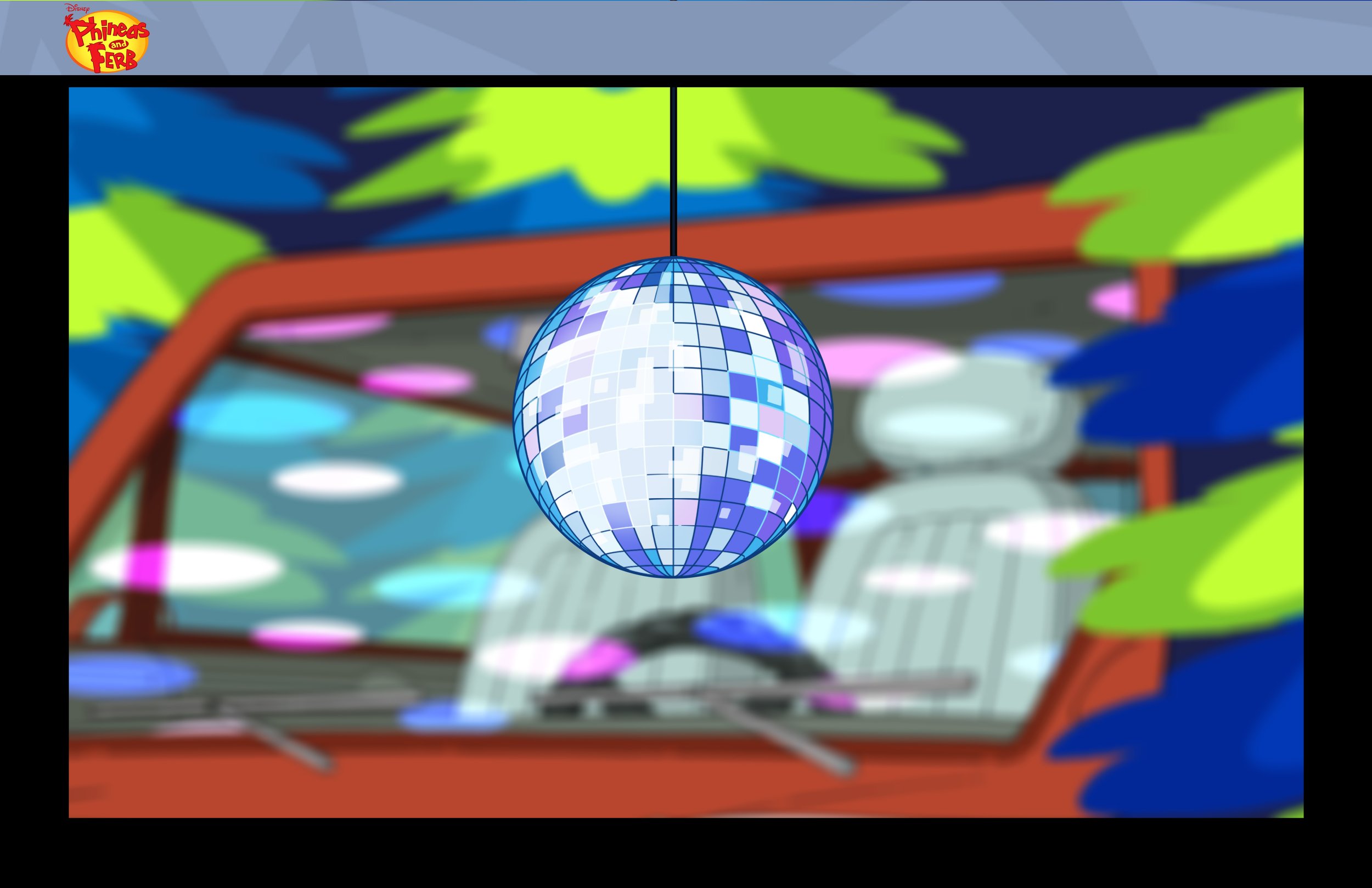 25_534_p2039_car mirror accessory_disco ball_P_V002_AR.jpg