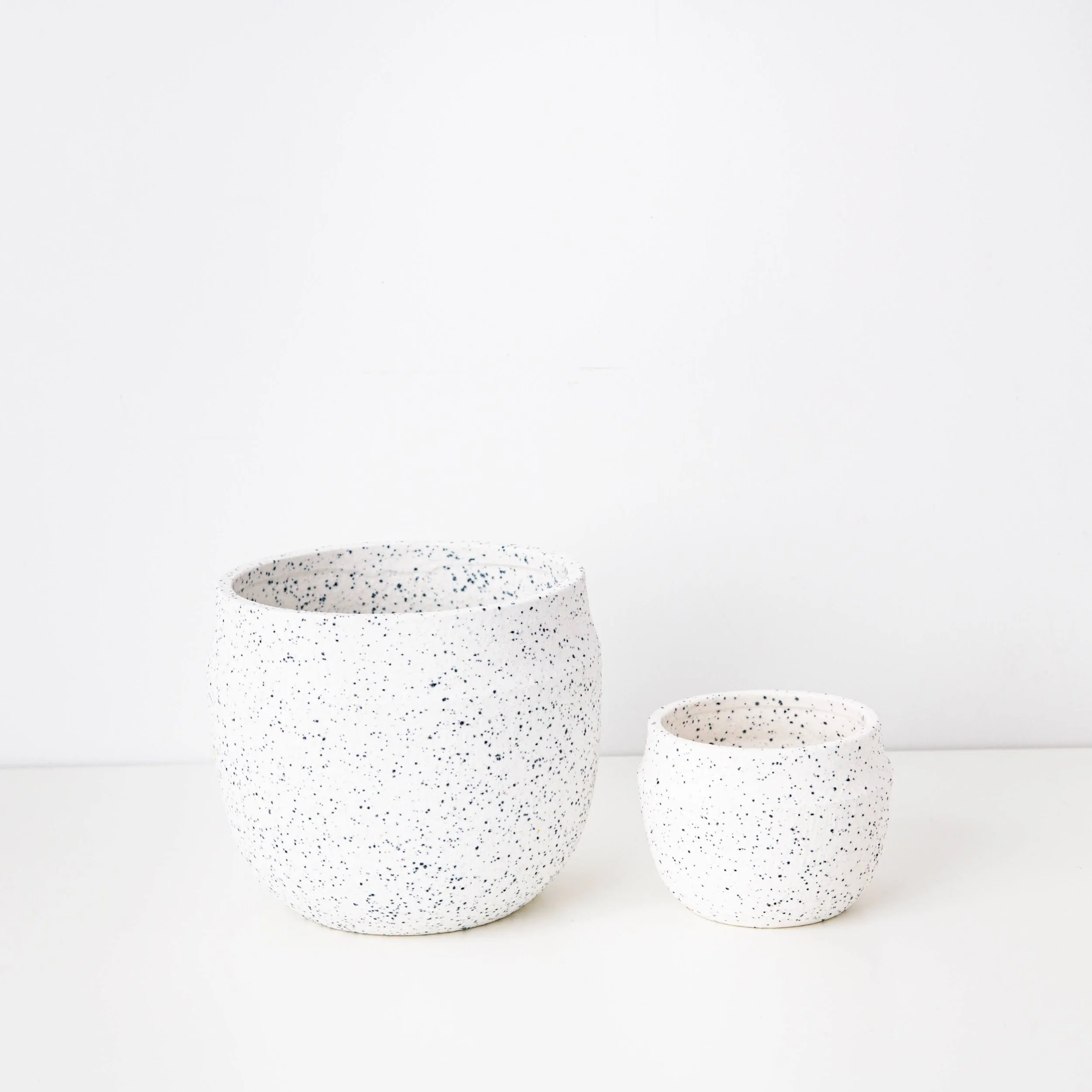 White Clay Speckled Planter 2 Sizes