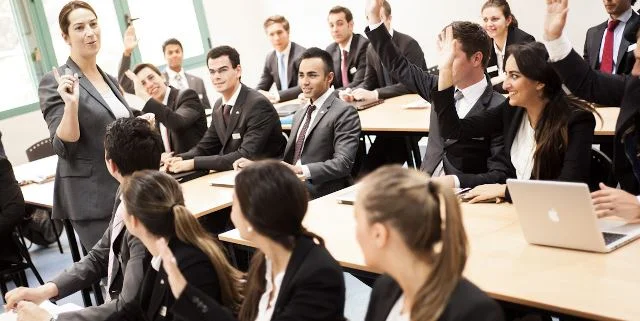 Restaurant University.JPG