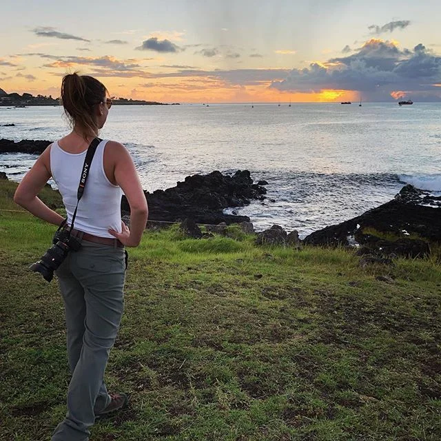 Looking out... 👀 👑 .
.
.
.
.
.
#heaven #heavenscrush #heavenslastcrush #travel #latergram #instadaily #instagood #youtuber #twitchstreamer #twitch #easterisland #chile #sunset #hangaroa #gamer #gamergirl #gamergirls #game #games #traveler #youtubeg