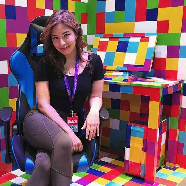 Color my world, one pixel at a time. .
.
.
.
.
.
#paxeast #paxeast2019 #twitchgirls #twitchstreamer #twitchaffiliate #gamergirl #gamer #gamerforlife #youtubegaming #facebookgaming #mixerstreamer #gamergirls #twitchgirls #pcgamer #youtuber #contentcre