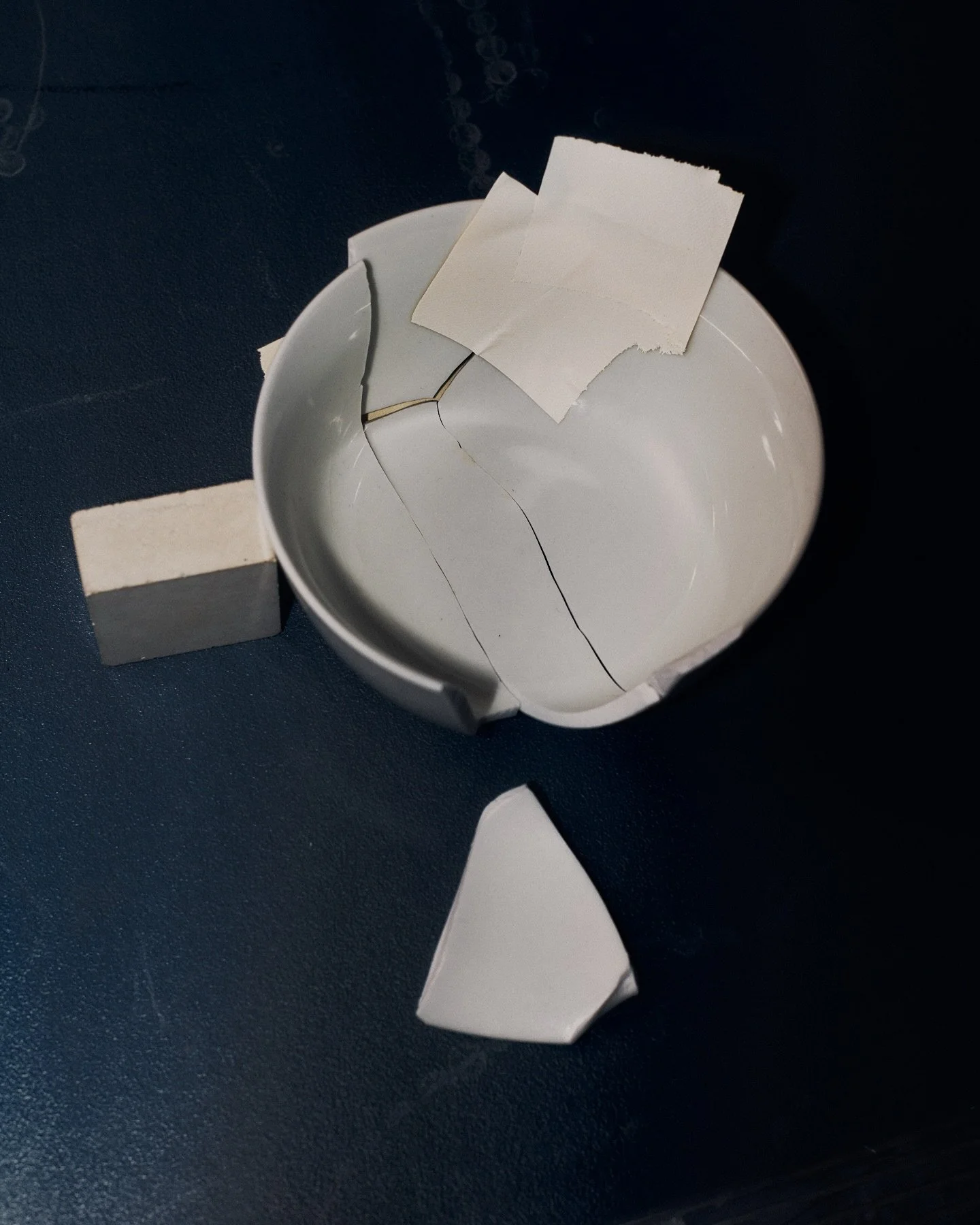 Looks fine to me 🤷&zwj;♂️

#testshoot #tableware #lol #tablescapestyling #psychology
