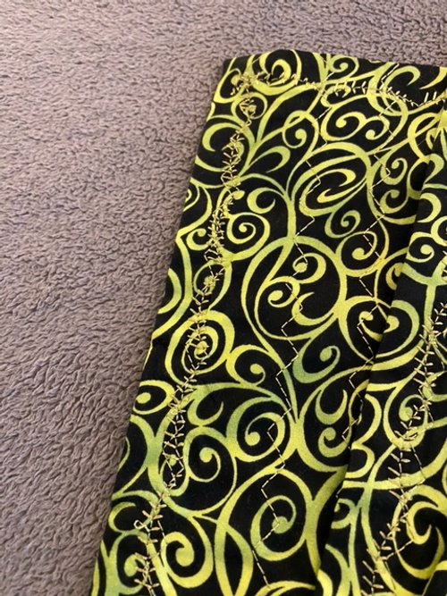 Placemats_#608_Black_Green Grillwork_detail_04_27_24.jpeg