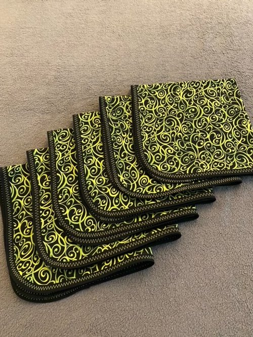 Napkins_#609_Black_Green Grillwork_04_27_24.jpeg