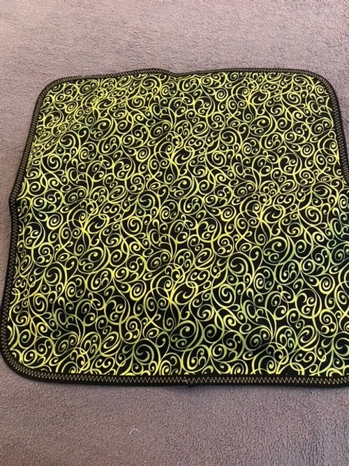 Napkins_#609_Black_Green Grillwork_front_04_27_24.jpeg