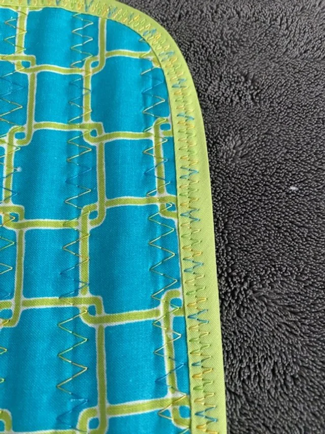 #667_Potholder_Lime Lattice_detail_11_25_25.jpeg