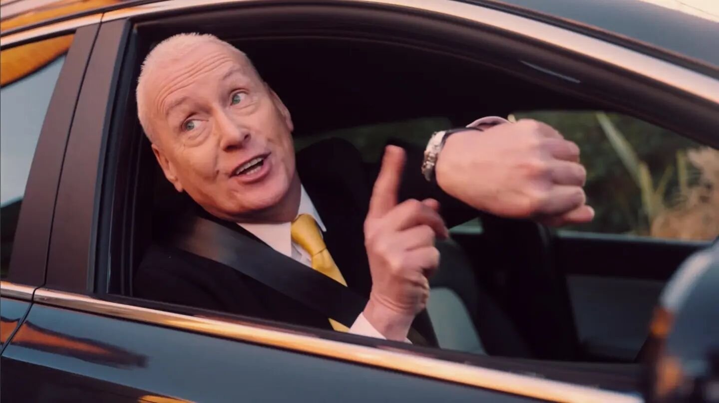 It's Deadline Day!!!

Recent short trip over to London to direct this short piece featuring the wonderful @jimwhite

Always a pleasure working with  @orangesandlemons_ireland and @paddypower.

🎥: @nomadiccreatives.co.uk 
🔊: @arronfaye
