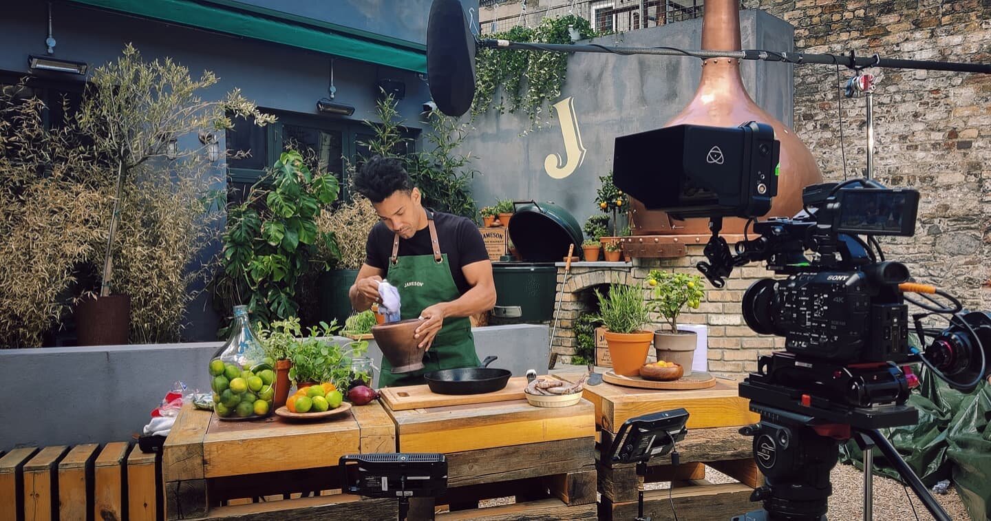 BTS from a recent shoot for @jamesonwhiskey and @tenthmanhello. 

Some of the tastiest BBQ food I've ever eaten. Masterfully created by @nicoderey

Thanks to @nalyd_sehguh for the help on the day.