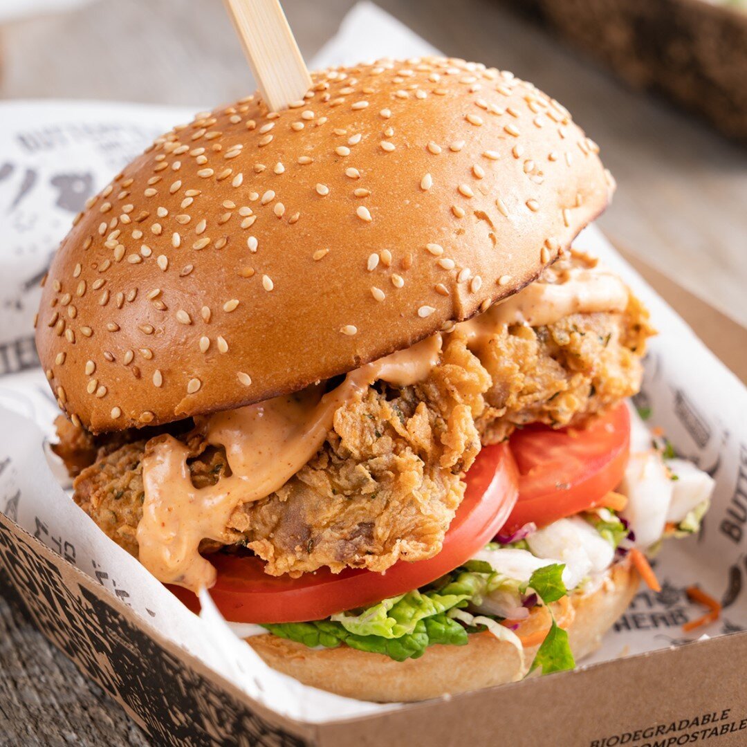 Out &amp; about today, pick up one of our burgers for lunch or dinner as you head home.

You can get our marinated chicken either fried or grilled - let us know when ordering what you'd prefer.

Order via online Aussie platform @KitchaCo. 
Pick up at