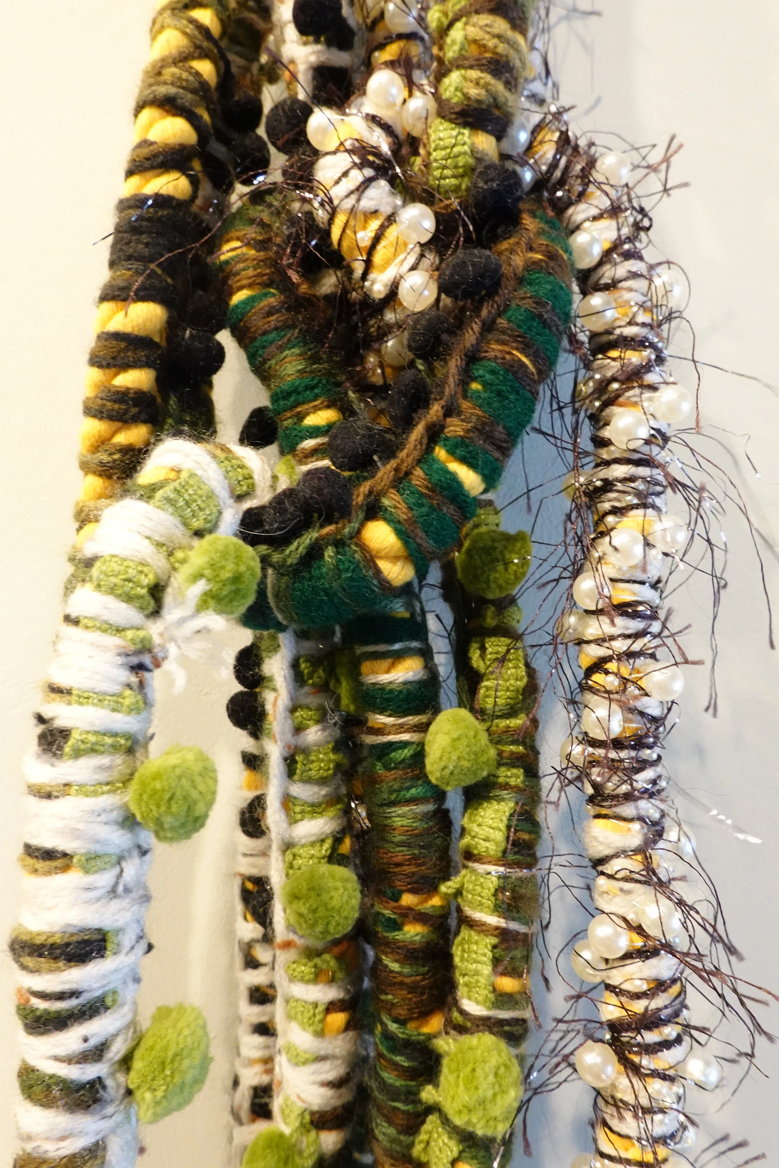 Color, Cuts and Contour Delineations