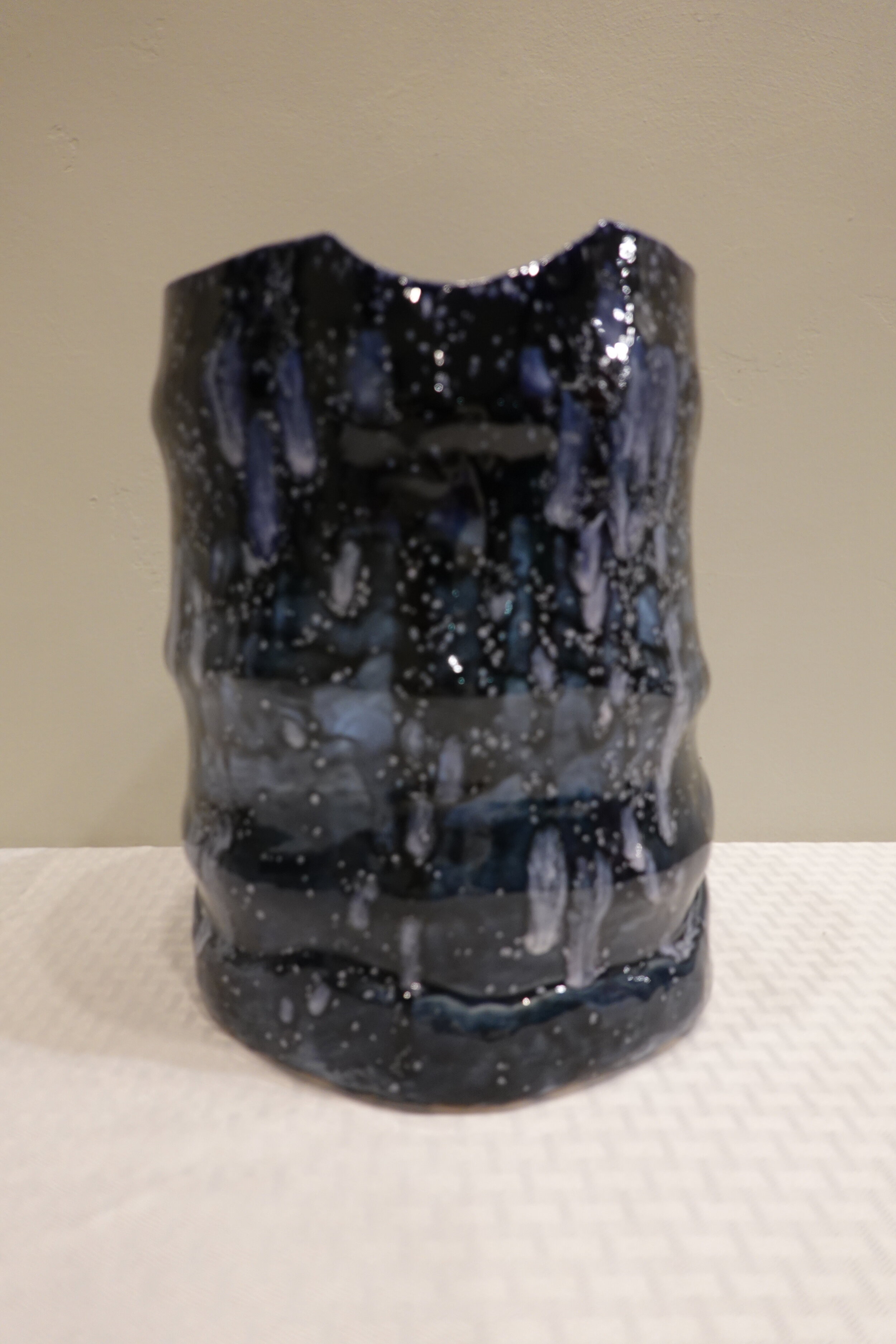 Galactic Noir Ribbed Vessel